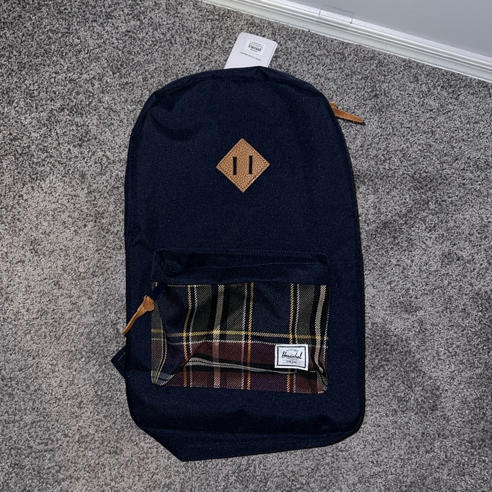 Hershel Backpack Peacoat/Plaid Model